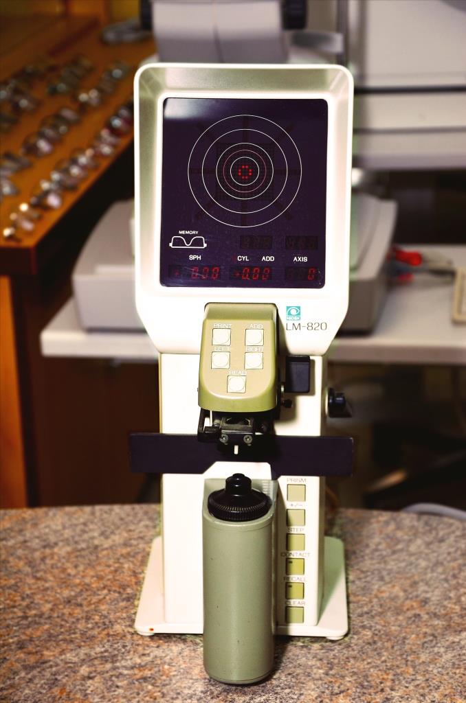 Florida-Clinic-Digital-Lensometer